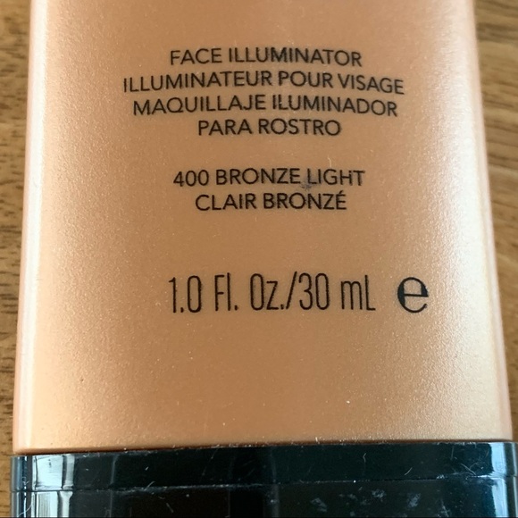 New Discontinued Revlon photoready Illuminator - Picture 4 of 5